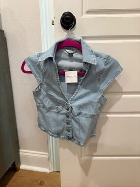 American Eagle Denim top